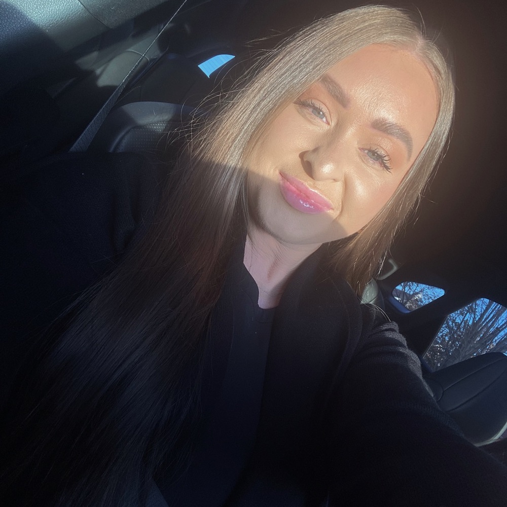 Meet your Posher, Megan